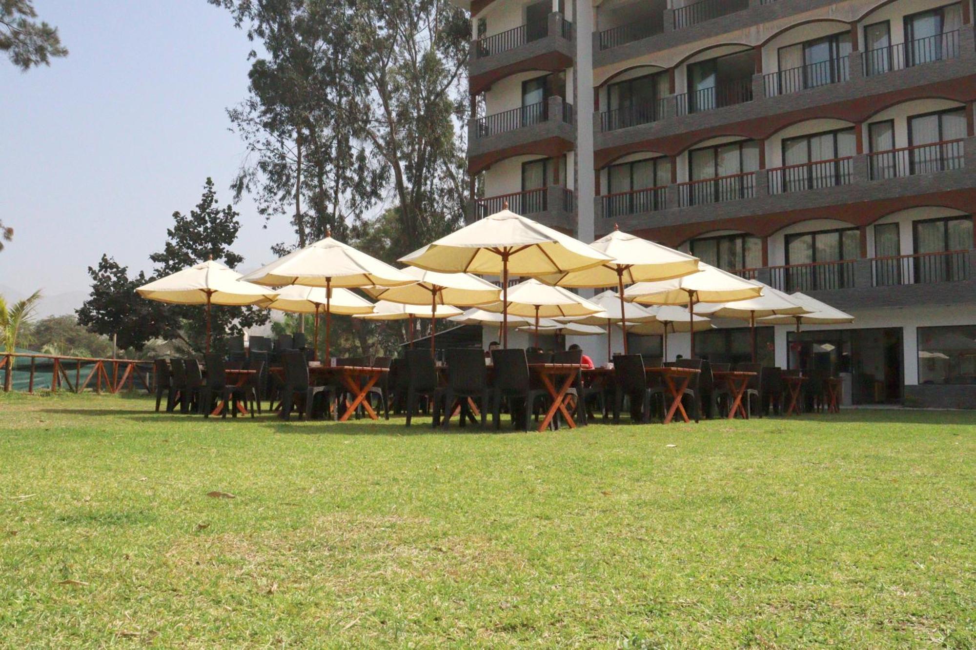 Ribera Del Rio Club Resort 谢内吉亚区 外观 照片